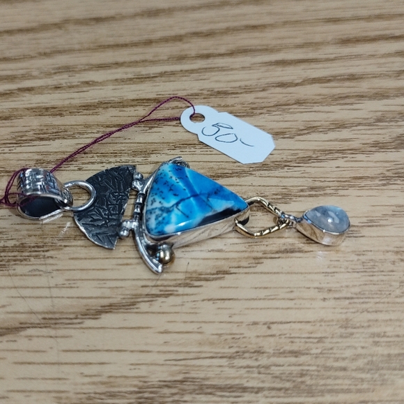 New Dendritic agate and moonstone sterling silver pendant - Picture 3 of 7